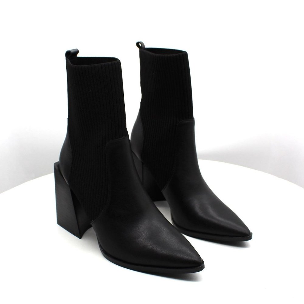 Steve Madden Women's Tackle Block-Heel Knit Sock Booties